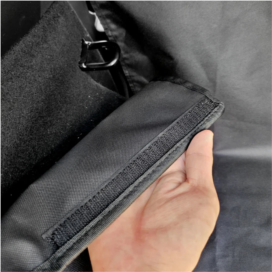 Protection coffre voiture pour chien | TrunkGuard | PetitePromenade