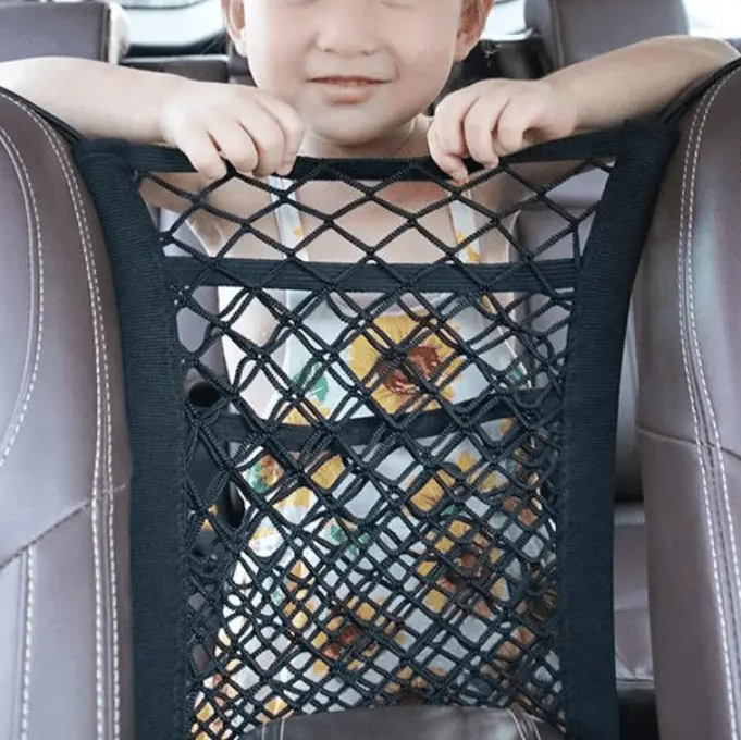 Filet de protection pour chien en voiture | PocketShield | PetitePromenade