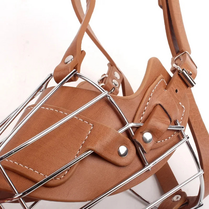 Muselière en Cuir | IronBark PetitePromenade